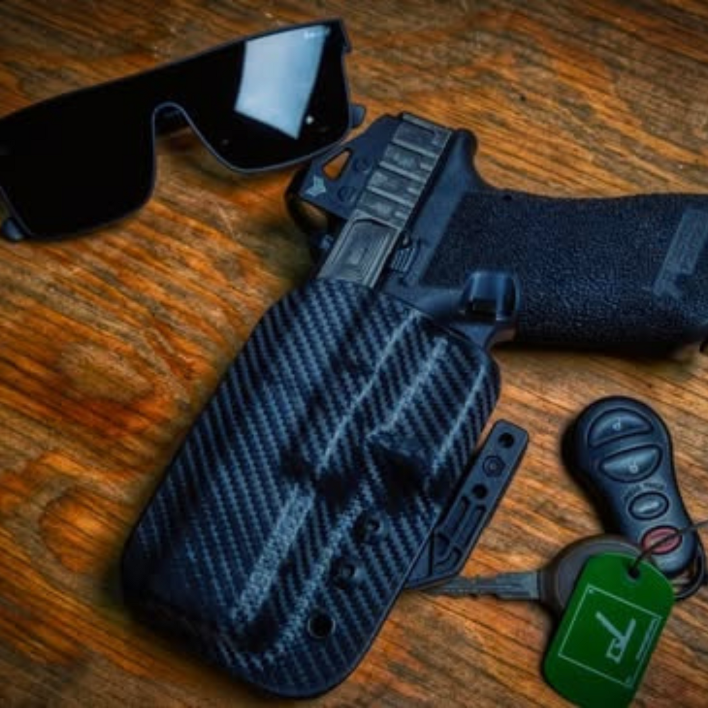 Breakout 2.0 Holster In Carbon Fiber